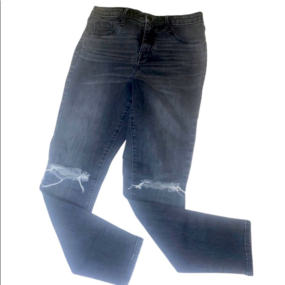 Mossimo distressed black jeans woman’s size 10